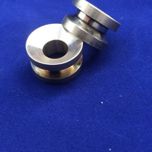 Rolls Royce Phantom III / Wraith outer fixed water pump bush, White metal lined (Loc J26)