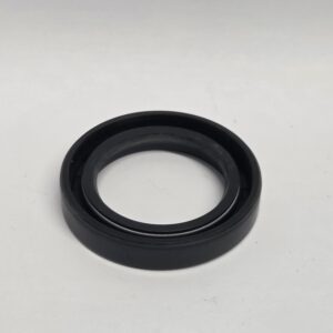 Rolls Royce Phantom III Rear axle half shaft seal (Loc G66)