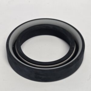 Rolls Royce Phantom III Upper suspension arm inboard oil seals (Loc M33)