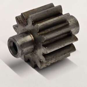 Gear, idler, low capacity oil pump, standard. NOS (LocC65)