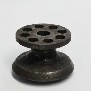 Crankshaft nose oil plug / cap (LocC75)