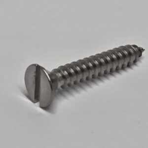 8 x 1 CSK Screw SS (LocM64)